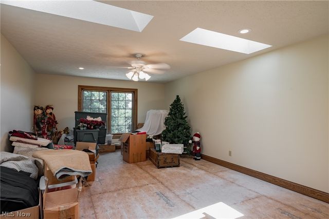 3908 River Road, Vienna, WV 26105