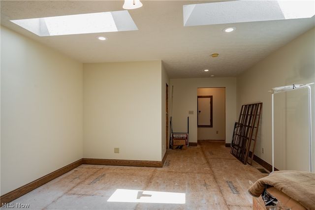 3908 River Road, Vienna, WV 26105