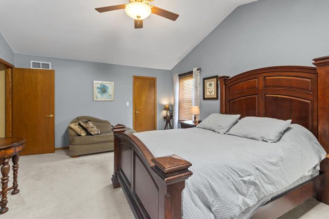 7239 Sherry LANE, Waterford, WI 53185