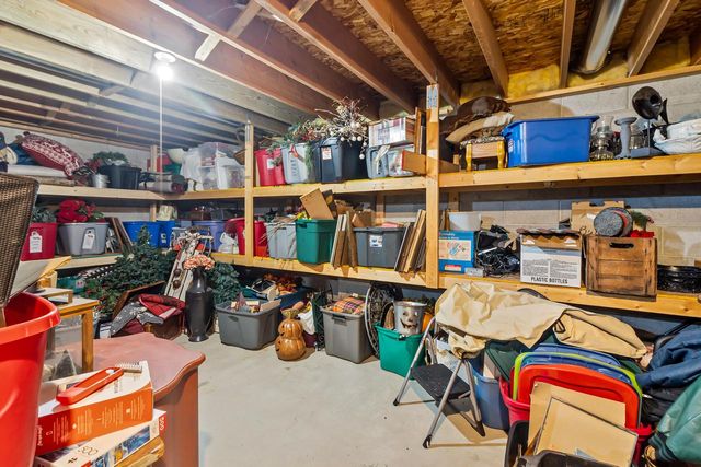 7239 Sherry LANE, Waterford, WI 53185