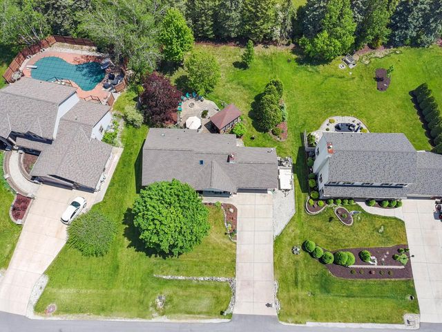 7239 Sherry LANE, Waterford, WI 53185