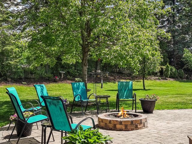 7239 Sherry LANE, Waterford, WI 53185