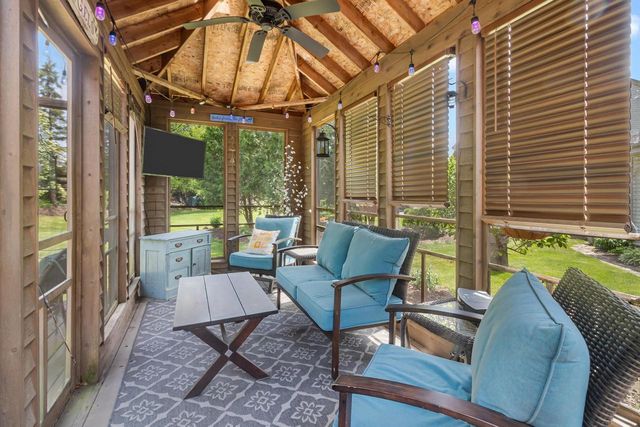 7239 Sherry LANE, Waterford, WI 53185