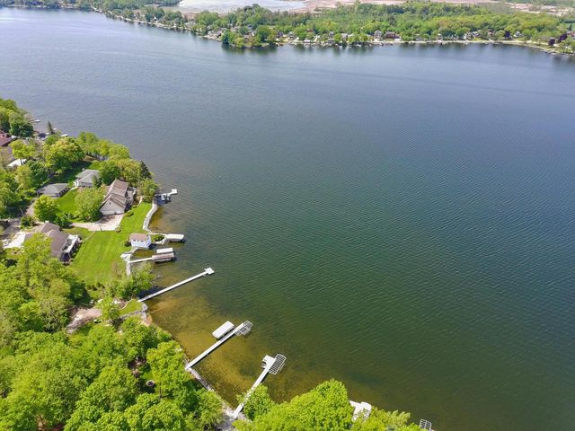 7239 Sherry LANE, Waterford, WI 53185