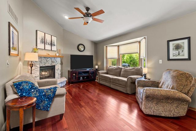 7239 Sherry LANE, Waterford, WI 53185
