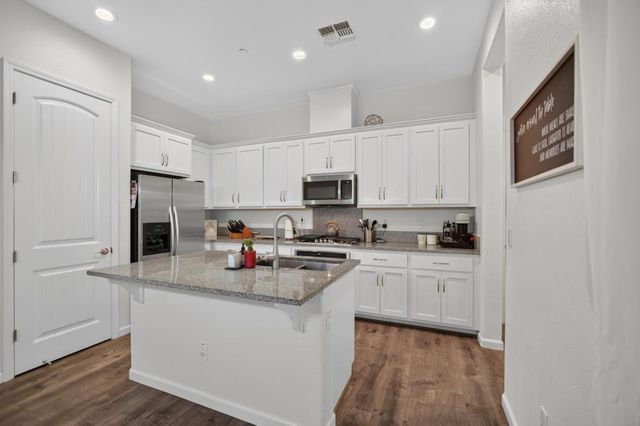 4448 Adriatic Sea Way, Sacramento, CA 95834