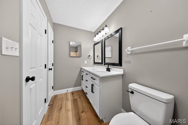 549 Rancho Lane, Florissant, MO 63031