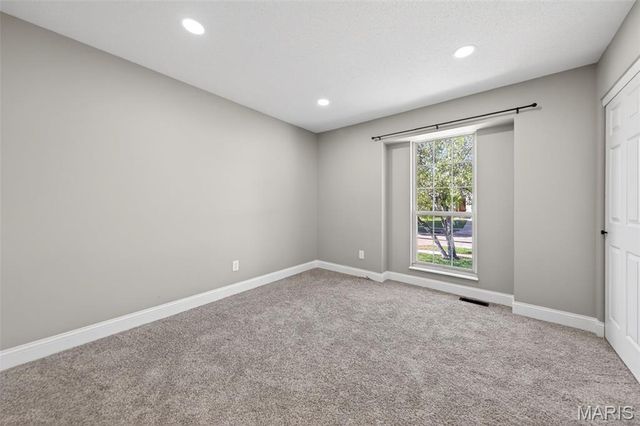 549 Rancho Lane, Florissant, MO 63031
