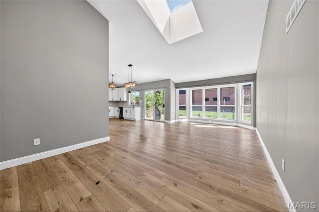 549 Rancho Lane, Florissant, MO 63031