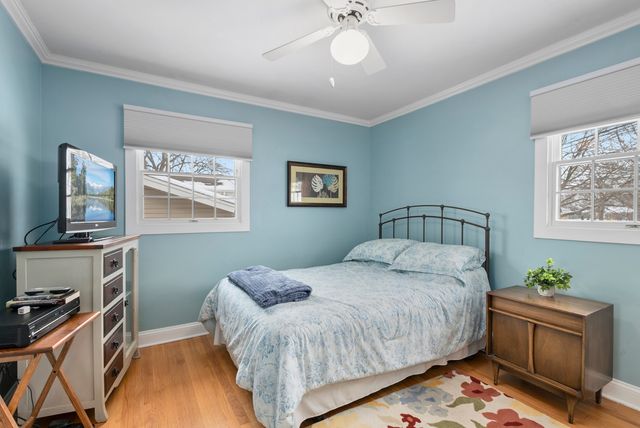 9 Merry Court, Countryside, IL 60525