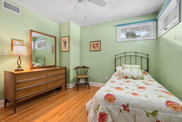 9 Merry Court, Countryside, IL 60525