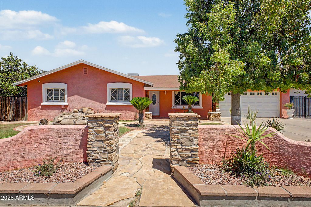 2042 E 3RD Drive, Mesa, AZ 85204 — photo 2