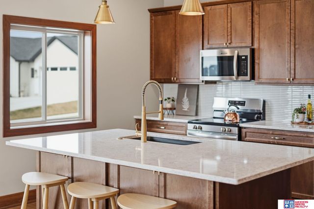 9508 Far Niente Lane, Lincoln, NE 68526