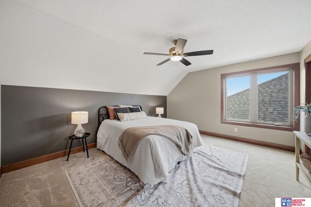 9508 Far Niente Lane, Lincoln, NE 68526