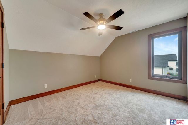 9508 Far Niente Lane, Lincoln, NE 68526