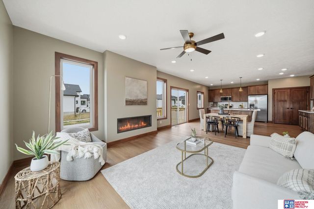 9508 Far Niente Lane, Lincoln, NE 68526