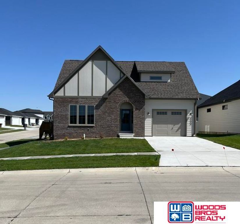 9508 Far Niente Lane, Lincoln, NE 68526