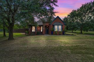 304 Janis Lane, Krugerville, TX 76227
