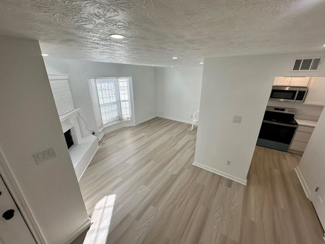 2800 Jeanetta Street 203, Houston, TX 77063