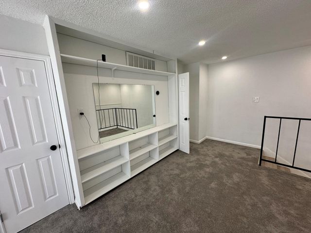 2800 Jeanetta Street 203, Houston, TX 77063