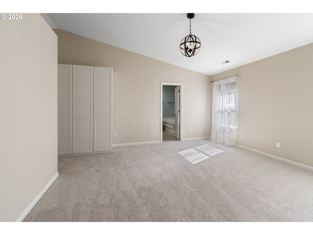 2111 Nw Beauchamp Ct, Camas, WA 98607