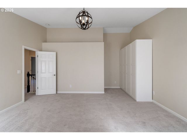 2111 Nw Beauchamp Ct, Camas, WA 98607