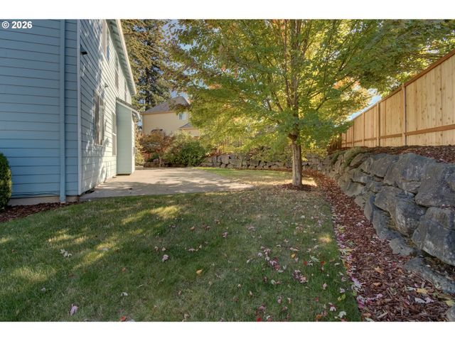 2111 Nw Beauchamp Ct, Camas, WA 98607