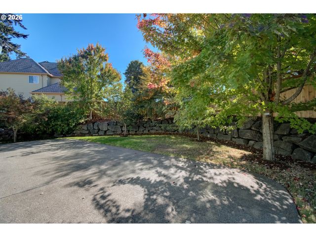 2111 Nw Beauchamp Ct, Camas, WA 98607