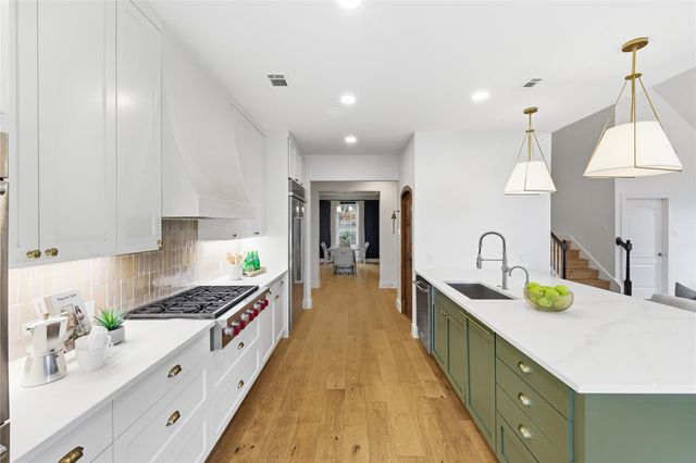 6600 Walebridge LN, Austin, TX 78739