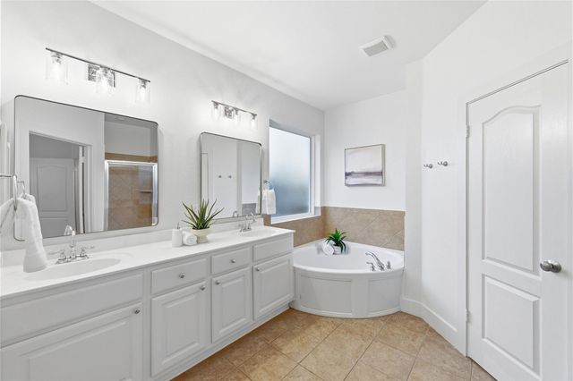 6600 Walebridge LN, Austin, TX 78739