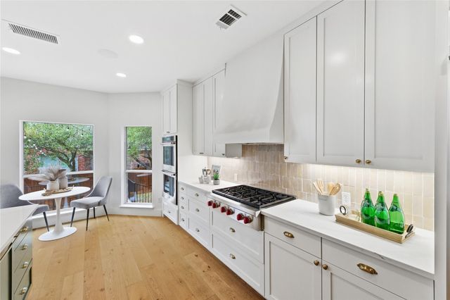 6600 Walebridge LN, Austin, TX 78739