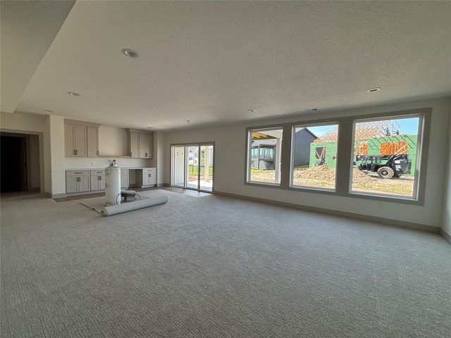 280 NW Montego Court, Waukee, IA 50263