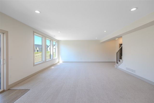 280 NW Montego Court, Waukee, IA 50263