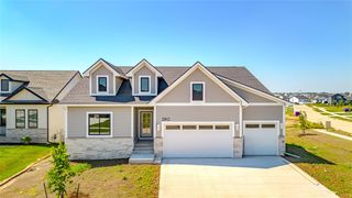 280 NW Montego Court, Waukee, IA 50263