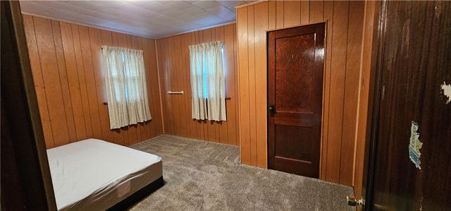 1945 Morris St, South New Castle Boro, PA 16102