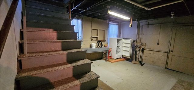 1945 Morris St, South New Castle Boro, PA 16102