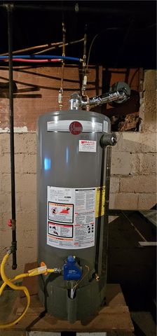 1945 Morris St, South New Castle Boro, PA 16102