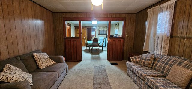 1945 Morris St, South New Castle Boro, PA 16102