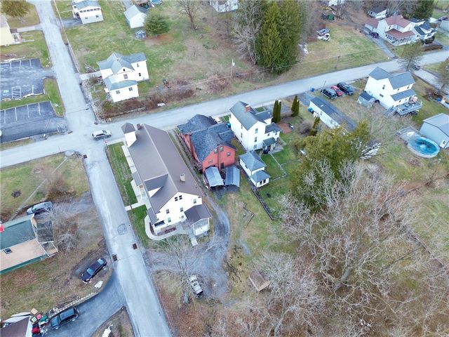 1945 Morris St, South New Castle Boro, PA 16102