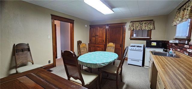 1945 Morris St, South New Castle Boro, PA 16102