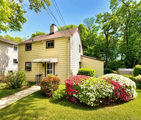 47 Saint Pauls Place, Mount Vernon, NY 10550