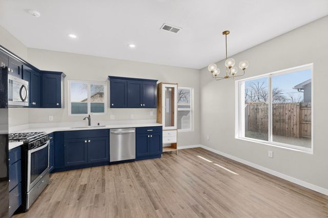 520 N Third Street, Belen, NM 87002