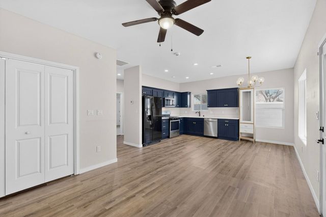 520 N Third Street, Belen, NM 87002