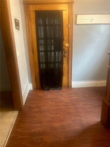 907 Dewey Avenue, Rochester, NY 14613