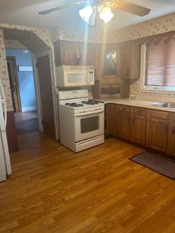 907 Dewey Avenue, Rochester, NY 14613