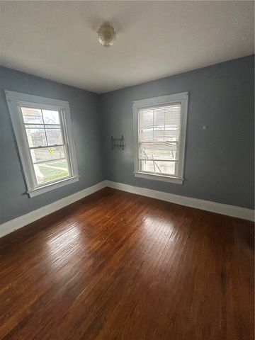 907 Dewey Avenue, Rochester, NY 14613