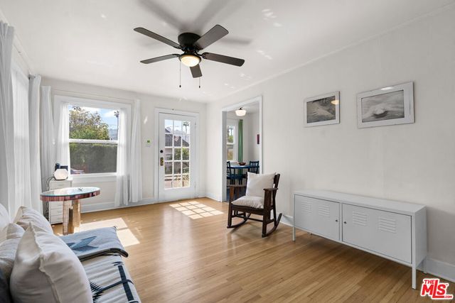 4015 Shelburn Court, Los Angeles, CA 90065