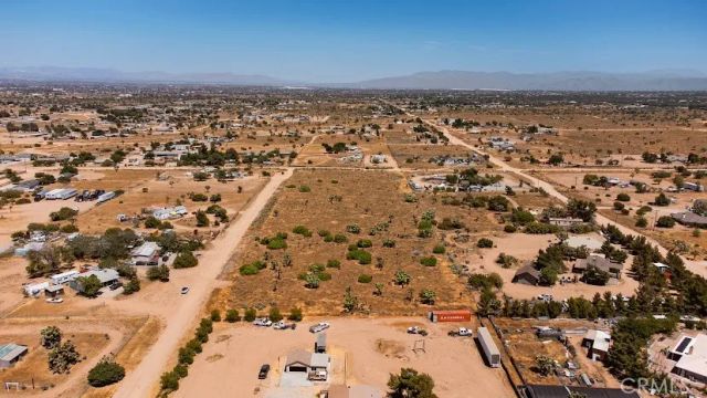 0 Elsinore, Phelan, CA 92371