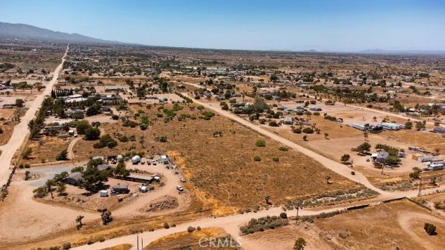 0 Elsinore, Phelan, CA 92371