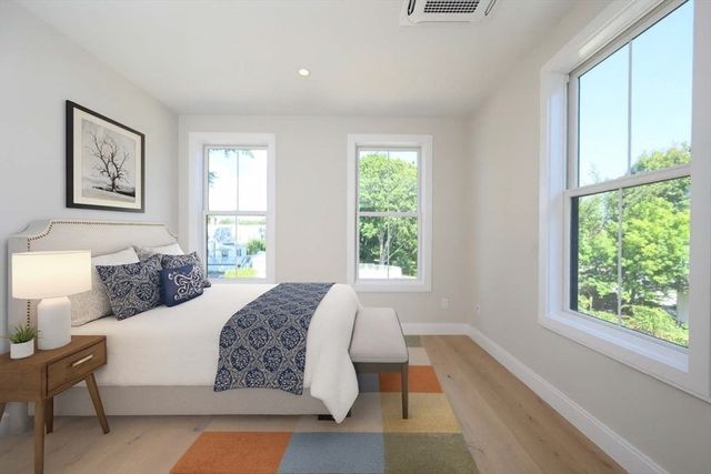 45 Chickatawbut St 1, Boston, MA 02122